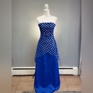 CLEARANCE! Blue Debut Strapless Gown Junior’s 5